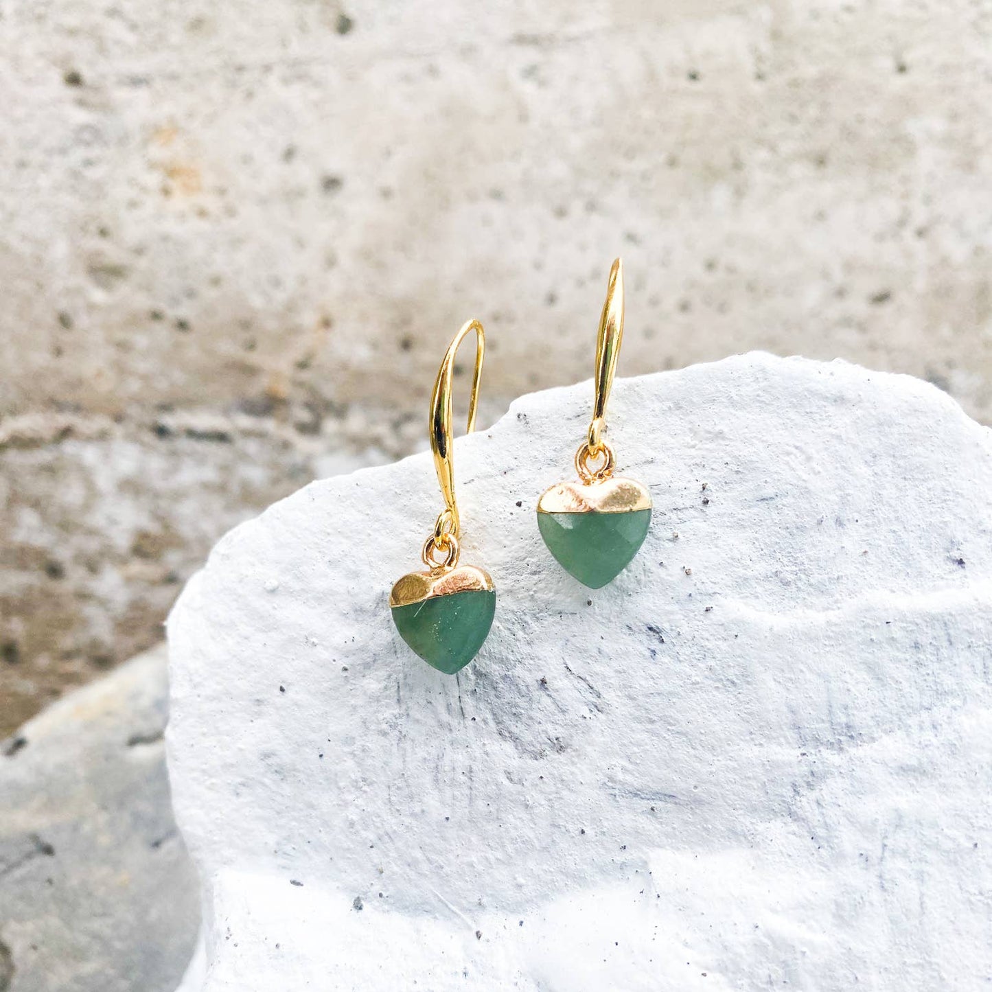 Aventurine heart gold plated earrings