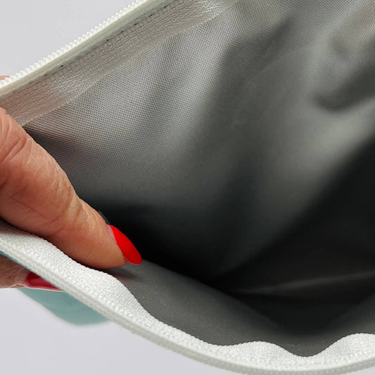 Monogram purse - turquoise with pink initial