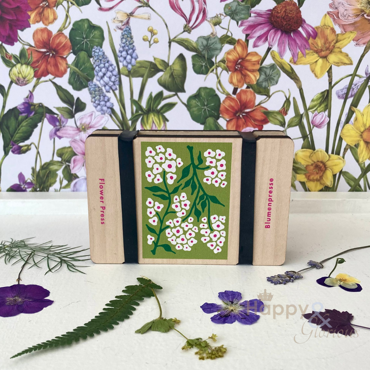 Green & white forget-me-not pocket flower press