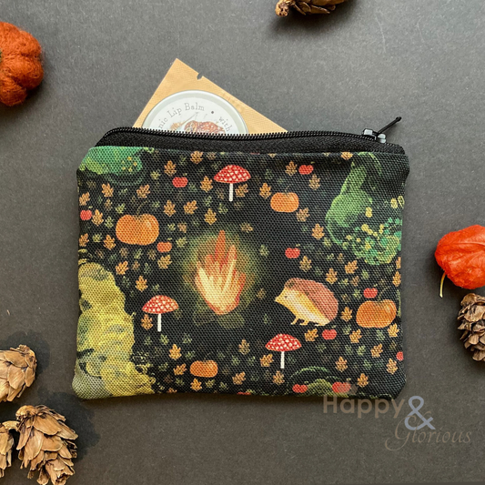 Hedgehog by the fire coin purse