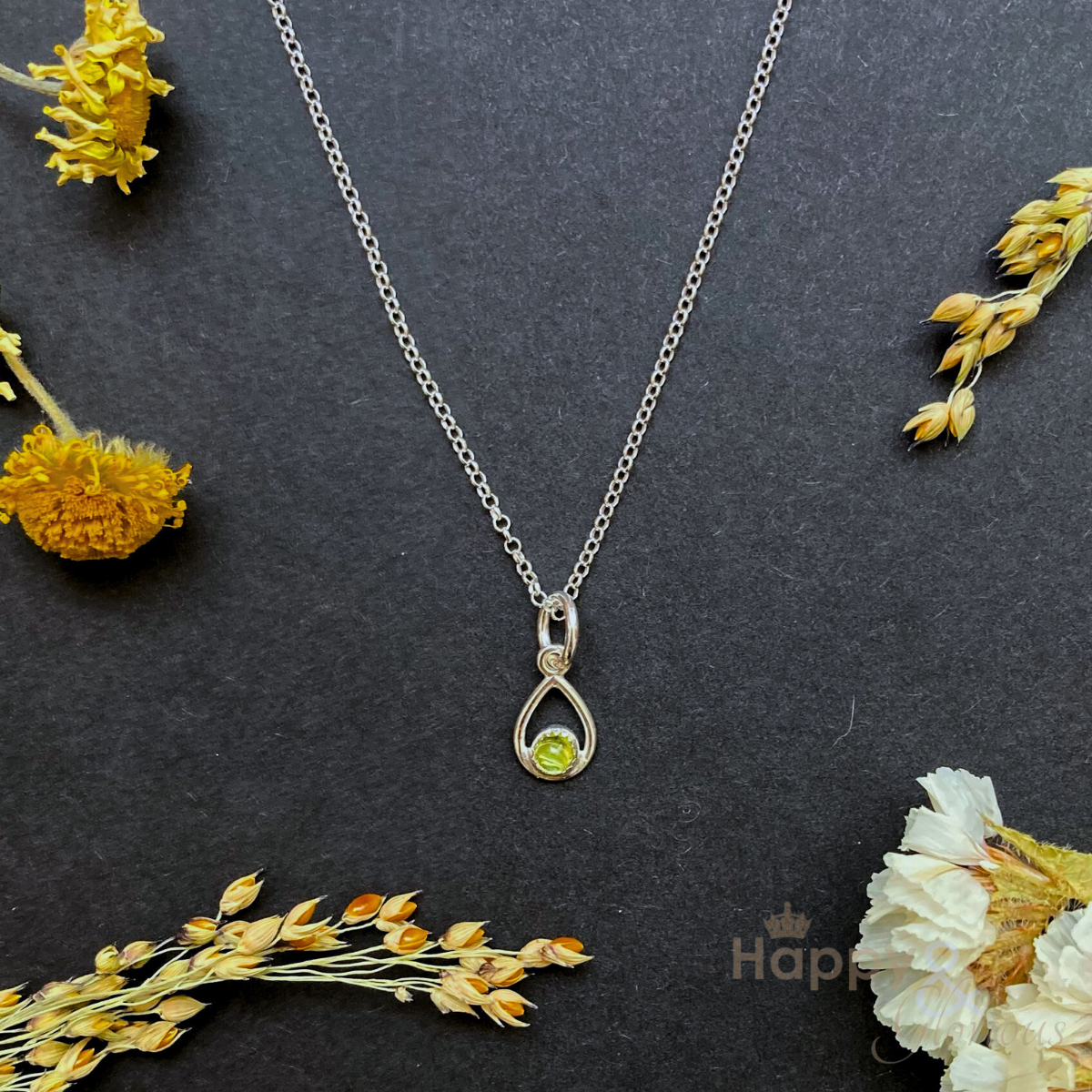 Sterling silver & peridot teardrop pendant