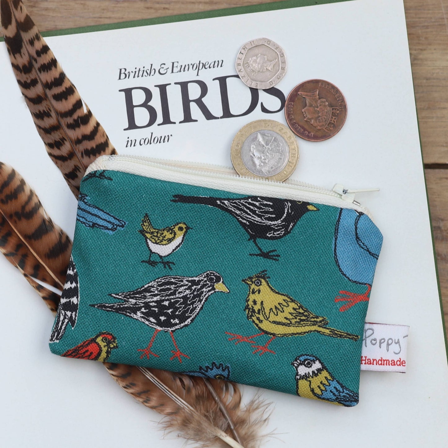 Small garden birds purse