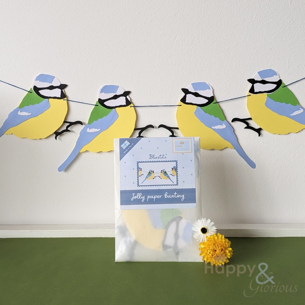 Jolly paper bunting - Bluetits