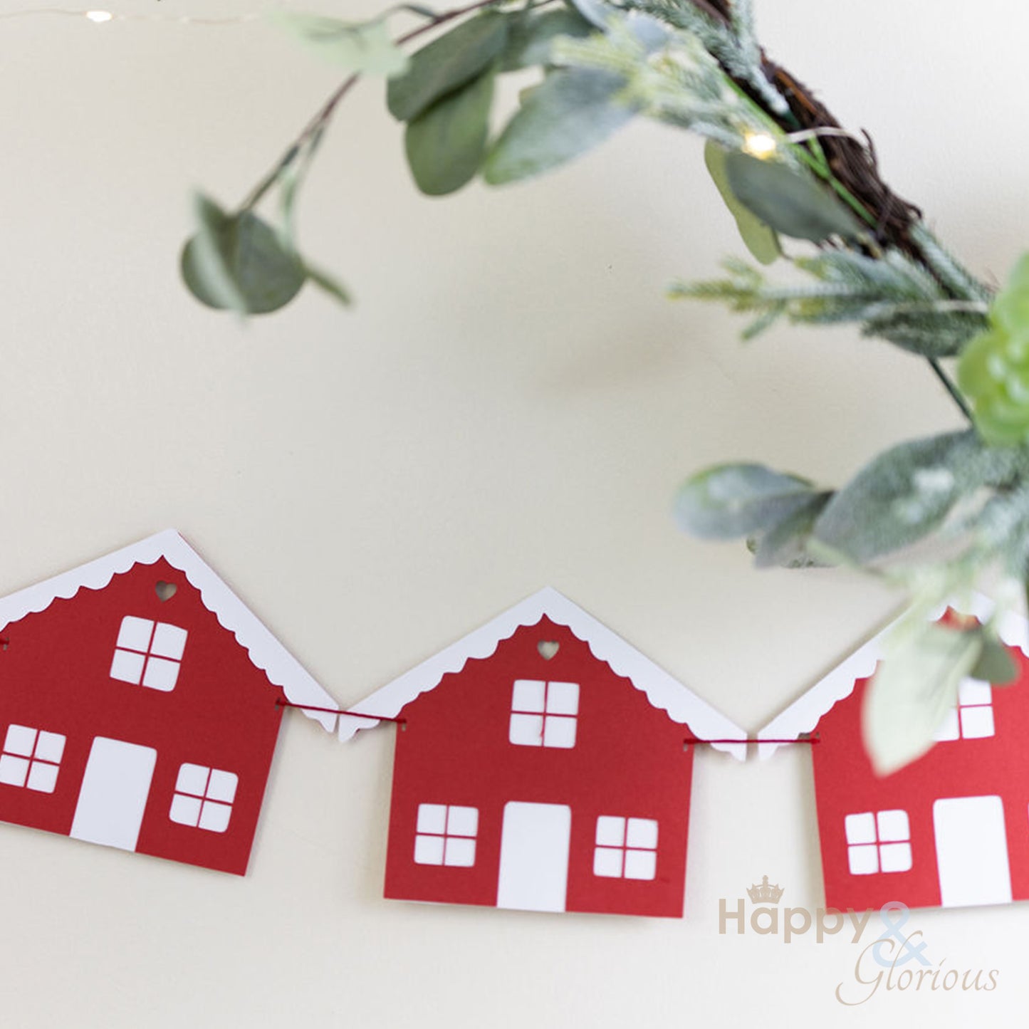 Jolly paper bunting - Nordic chalets