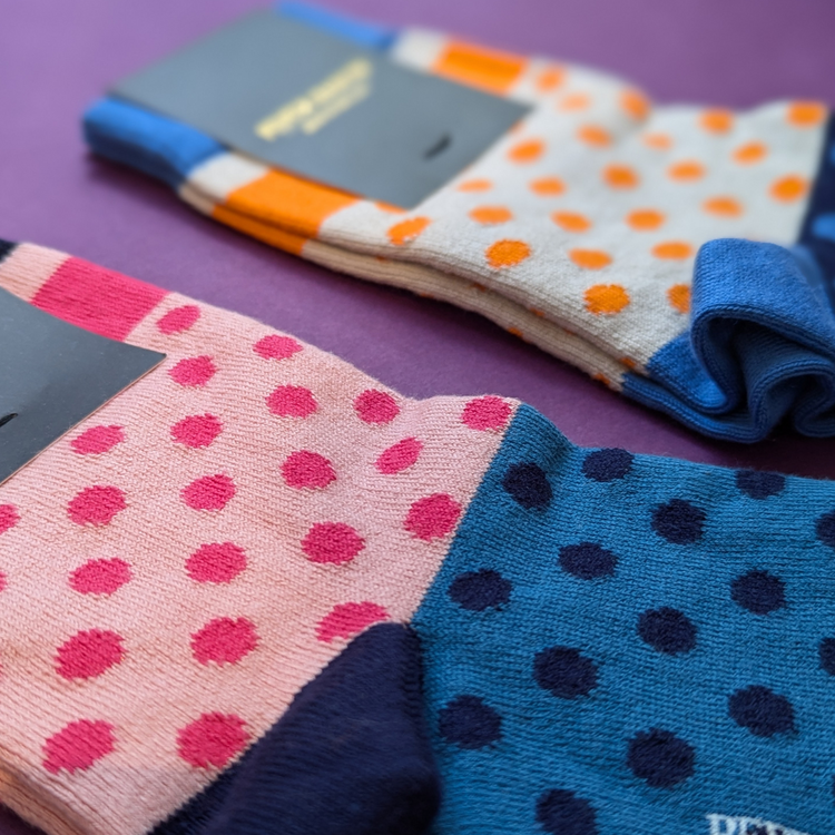 Scarves, gloves & socks