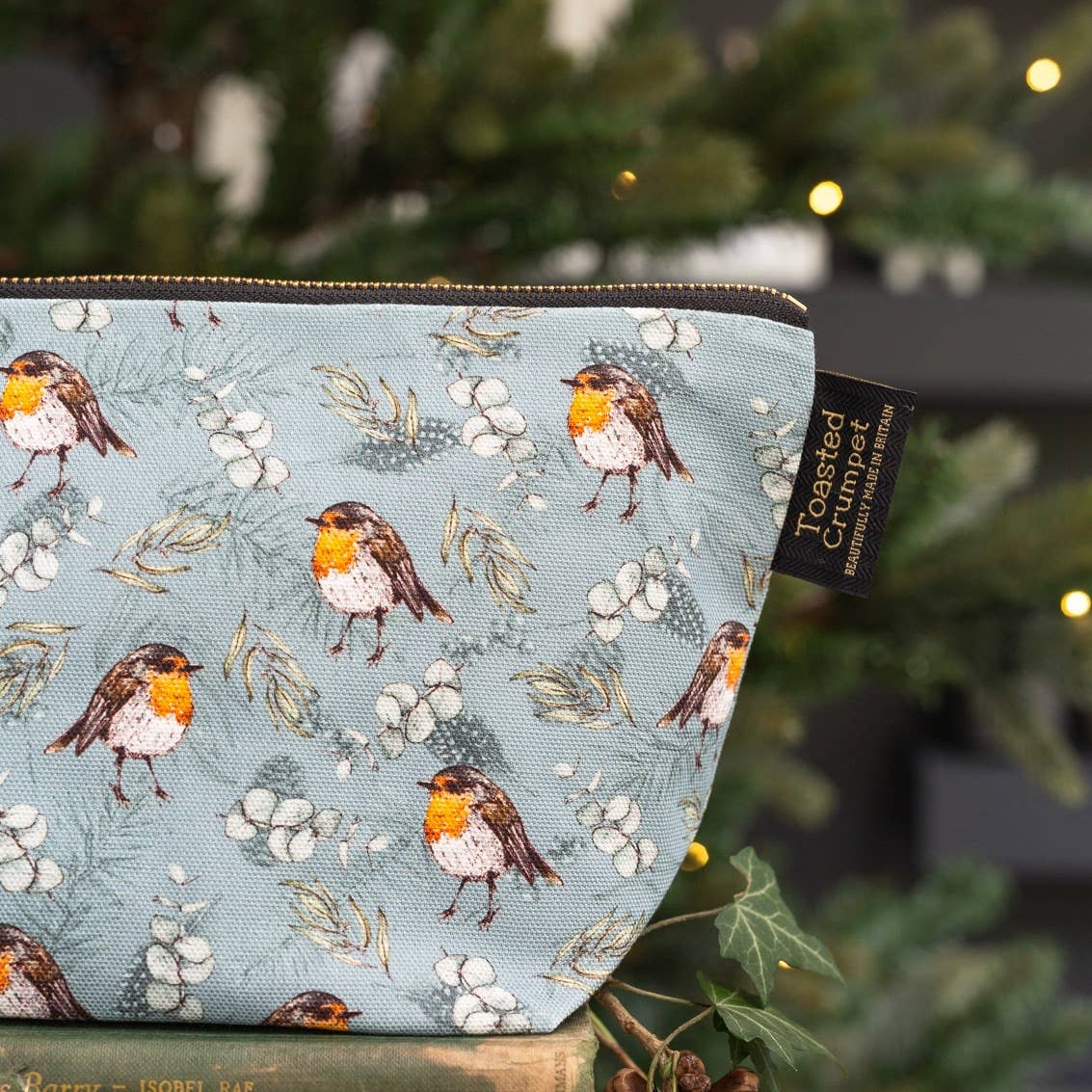 Blue robin & eucalyptus organic cotton wash bag