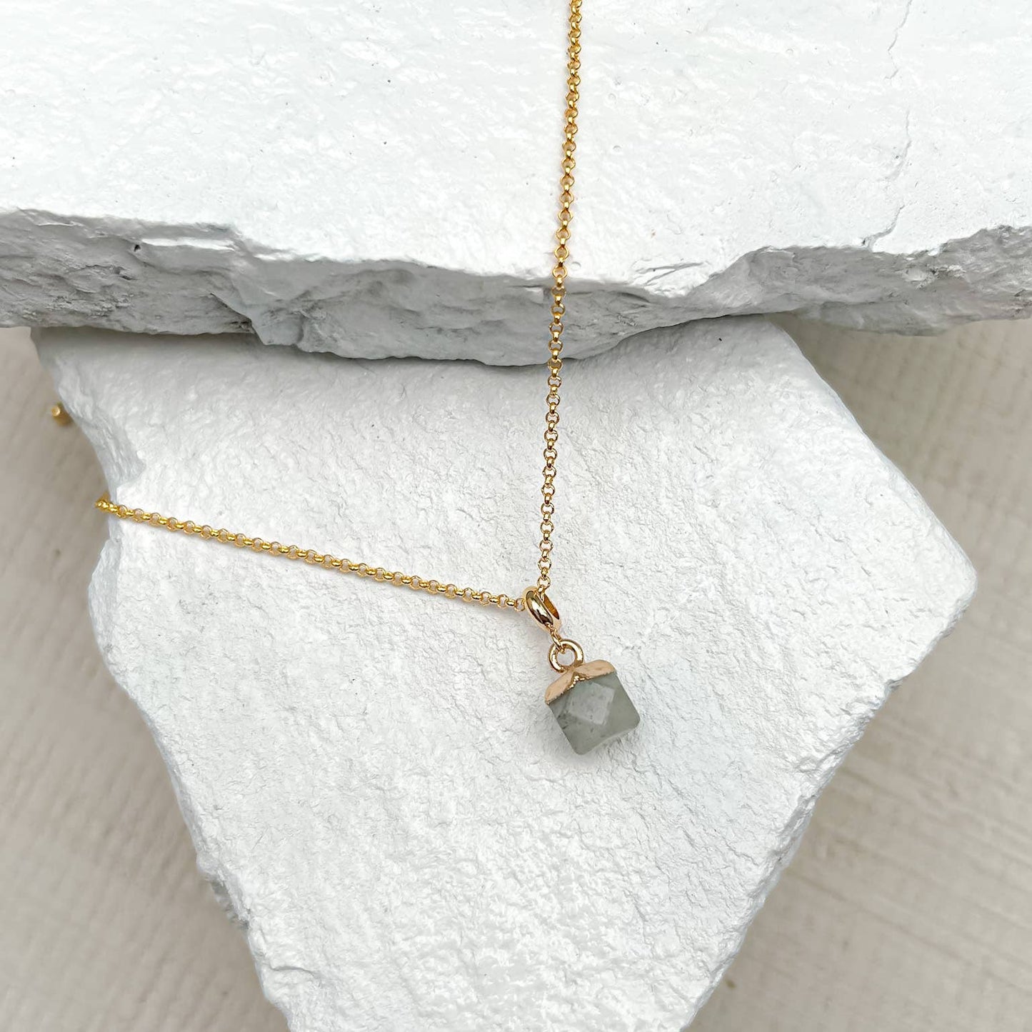 Labradorite nugget gold plated necklace