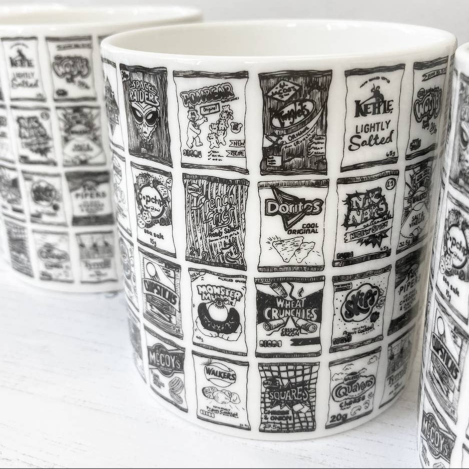 Crisp packets black & white mug