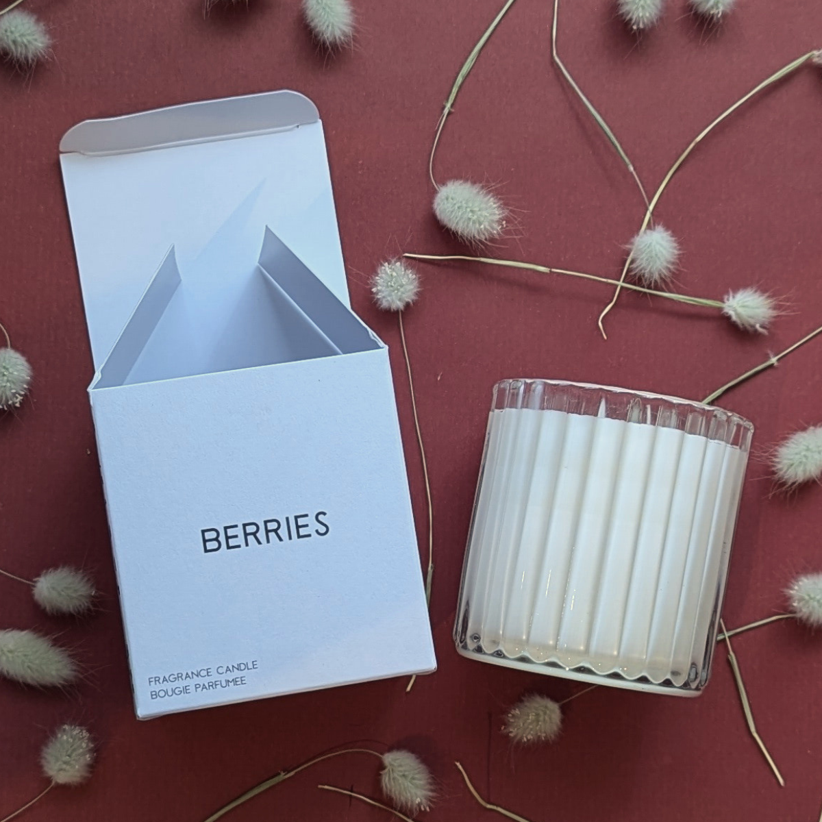 Berries soy wax scented candle