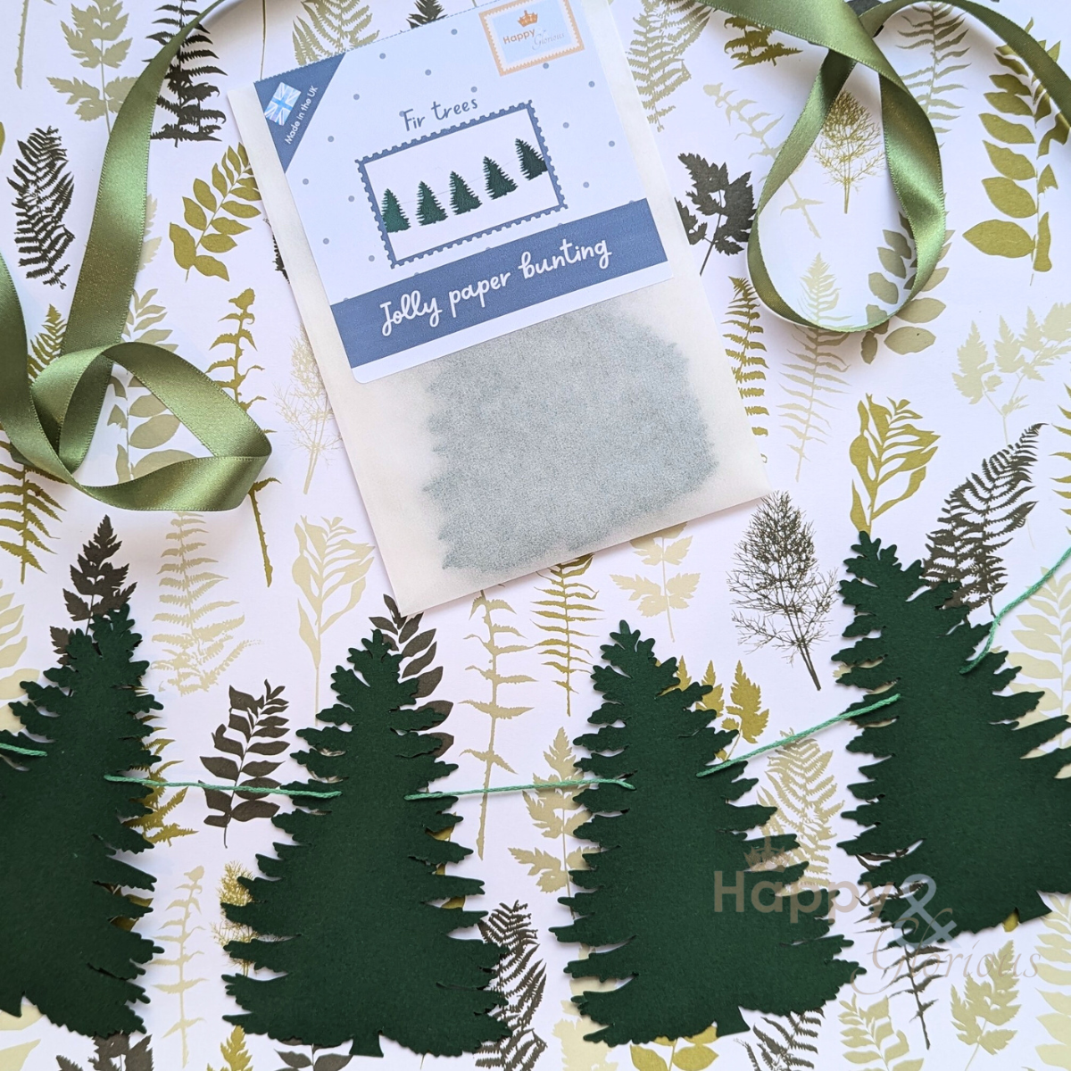 Jolly paper bunting - Fir trees