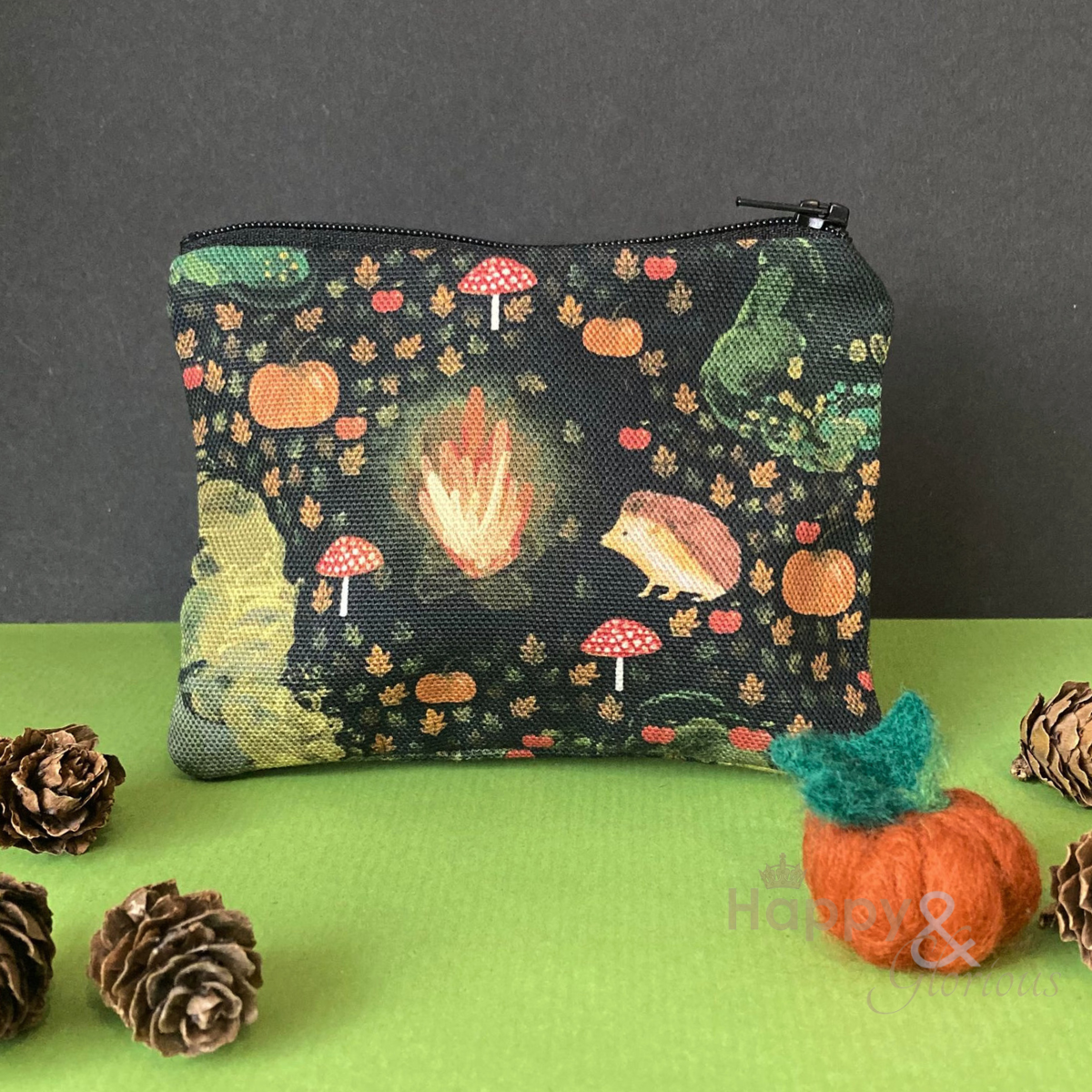 Hedgehog by the fire coin purse