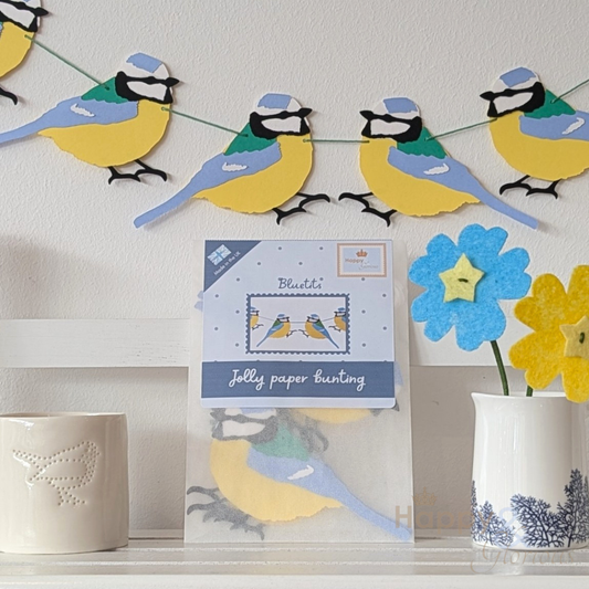 Jolly paper bunting - Bluetits