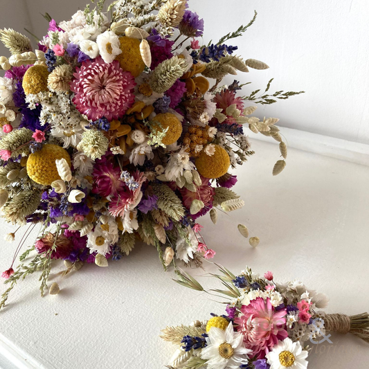 Dried flower wedding bouquets & arrangements | Bloom palette