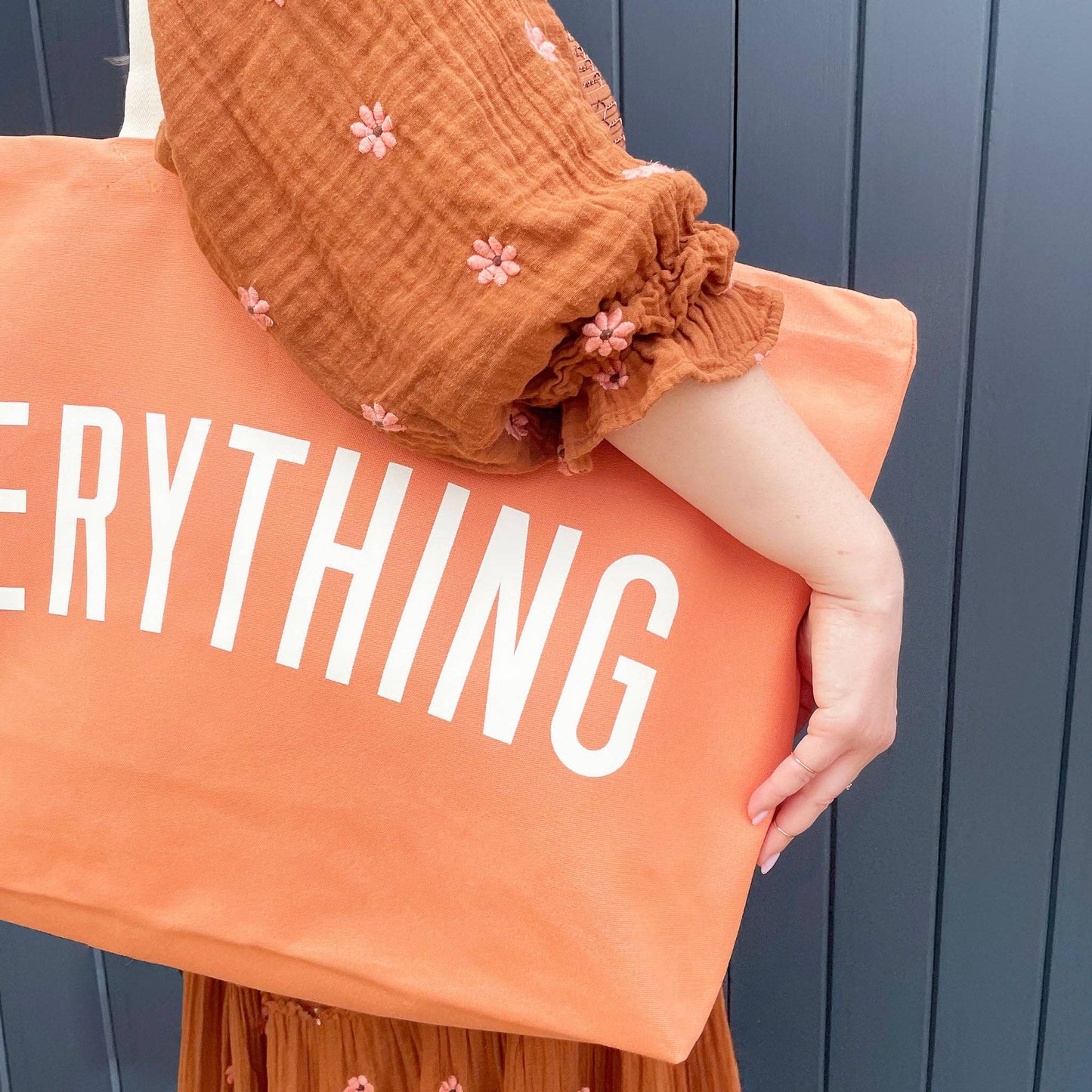Everything - peach REALLY big bag