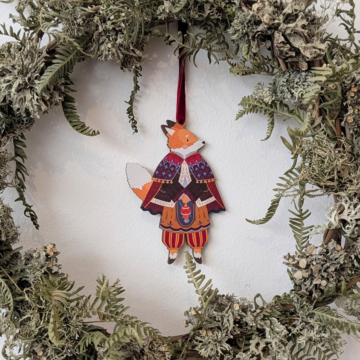 Folk animals Christmas decoration