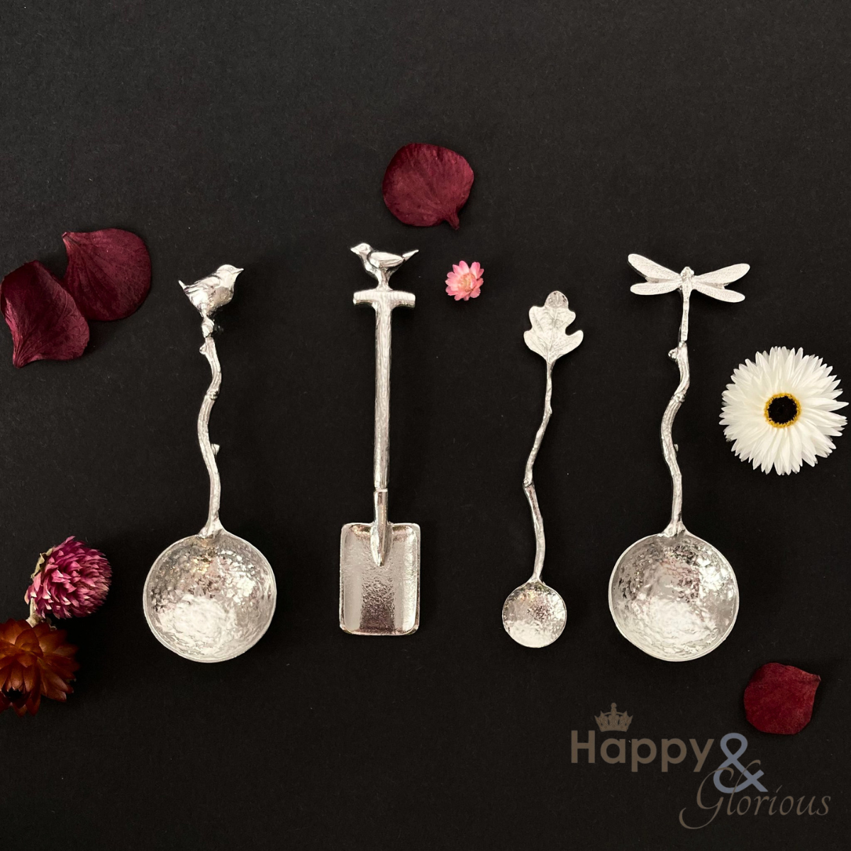 Pewter robin on a spade sugar spoon