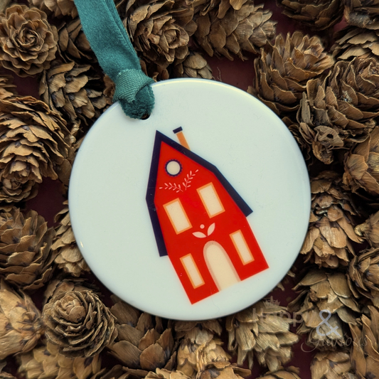 Little red chalet ceramic decoration