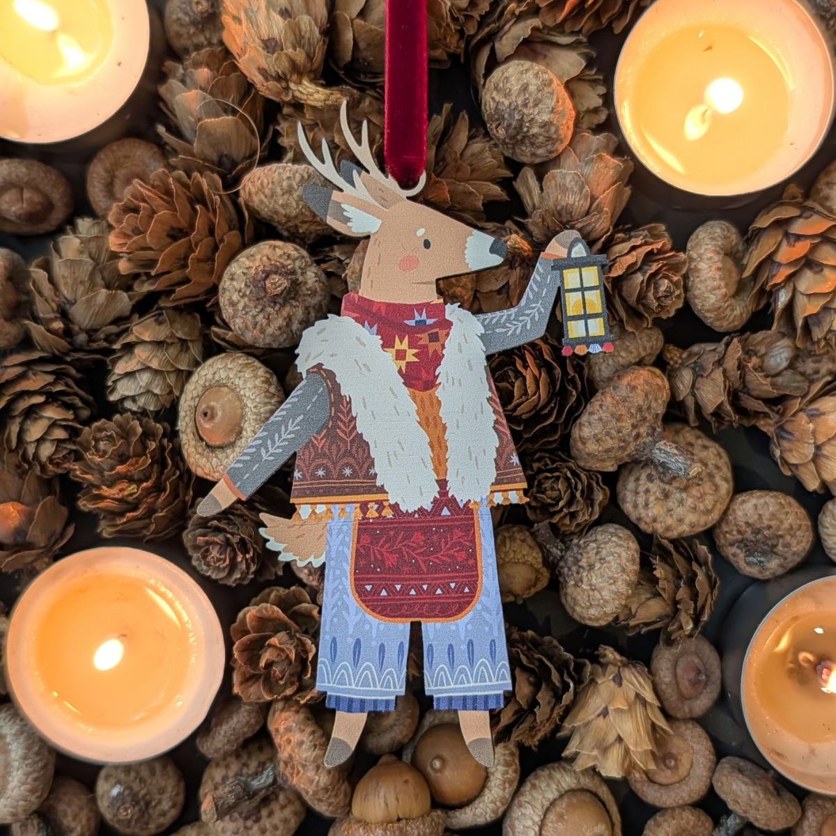 Folk animals Christmas decoration