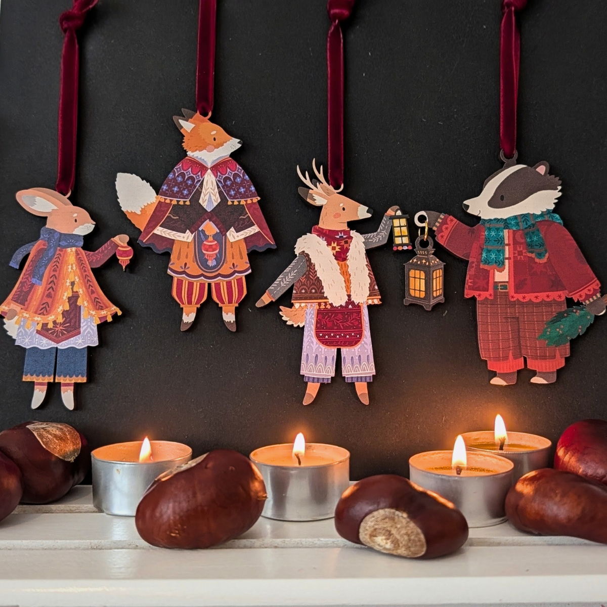 Folk animals Christmas decoration