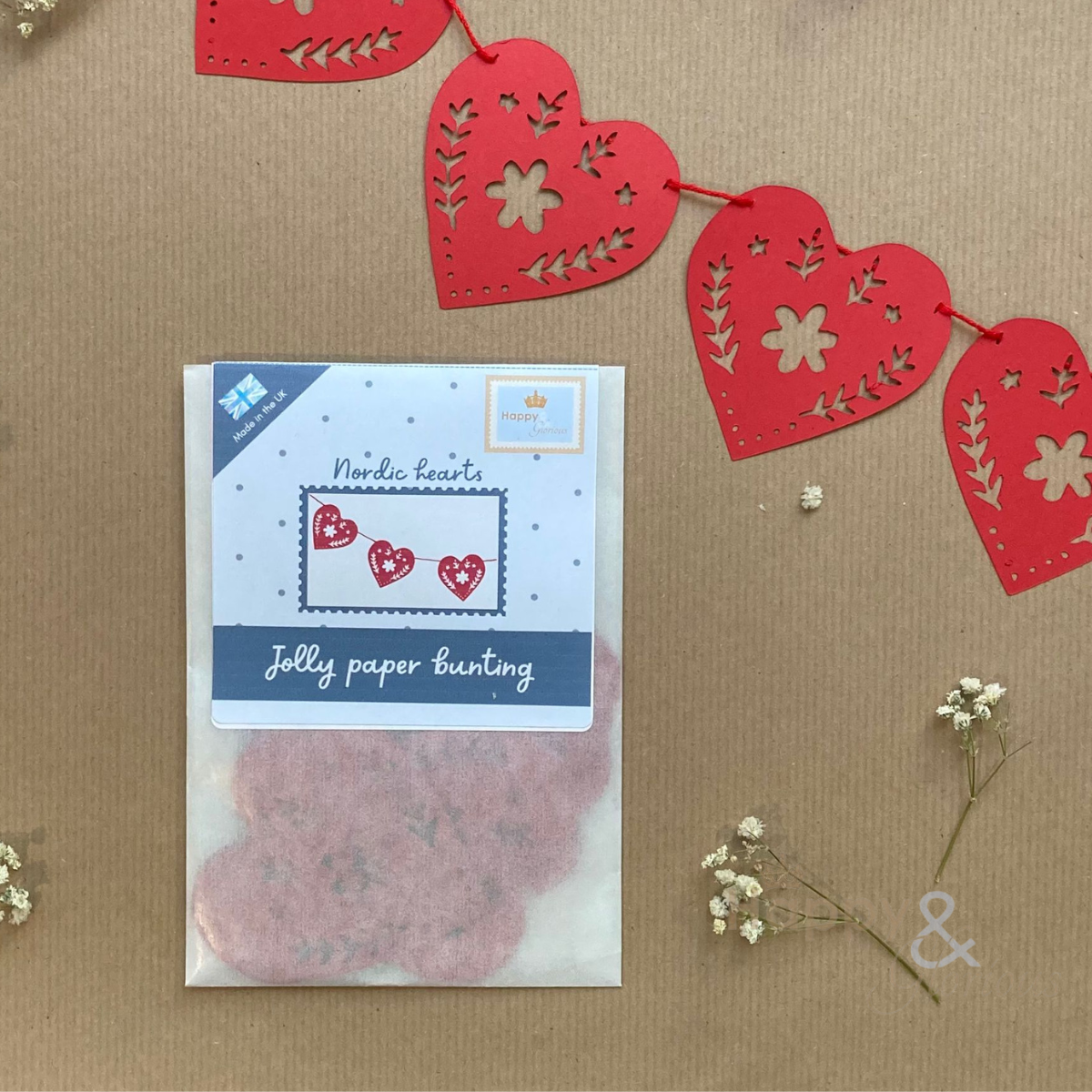 Red Nordic hearts jolly paper bunting