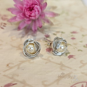Sterling silver & pearl peony stud earrings