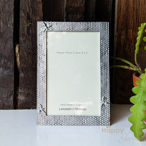 Pewter 'honeycomb' 6x4" frame by Lancaster & Gibbings