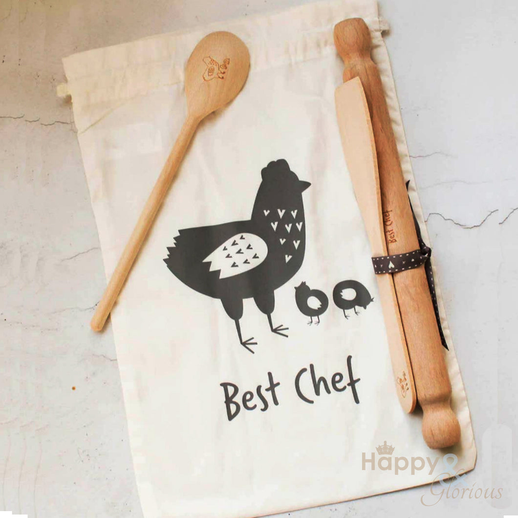 Wooden baking utensil set in cotton bag - chicken