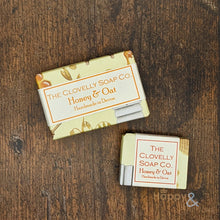 Clovelly Honey & Oat essential oil soap