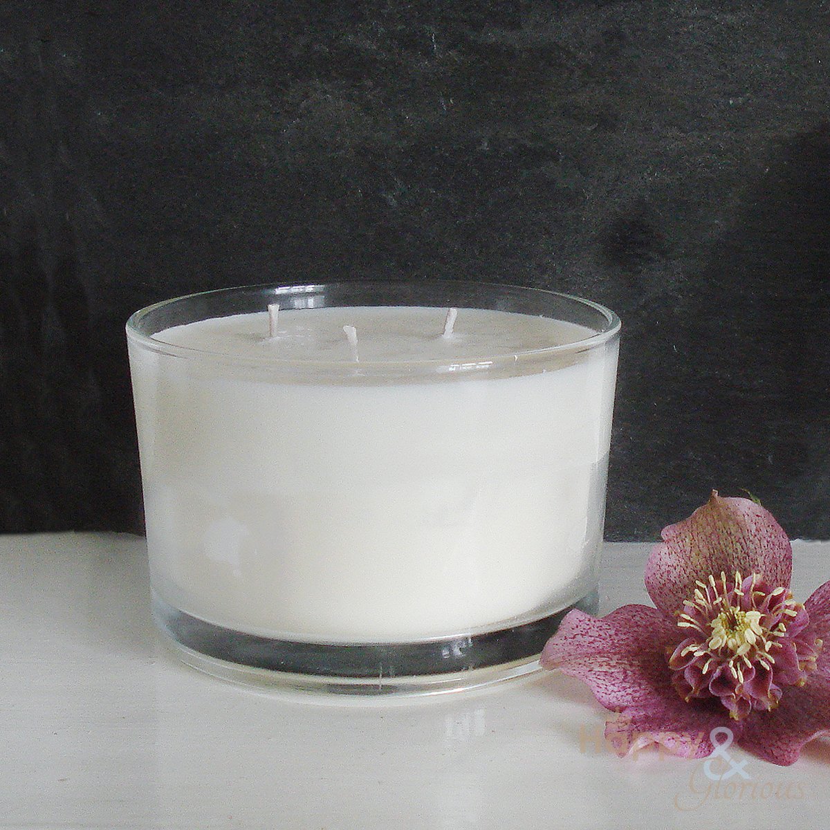 Soy wax & essential oil fragranced triple-wick candle