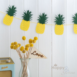 Jolly paper bunting - pineapples