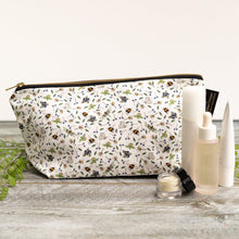 Bees & wildflowers cotton wash bag