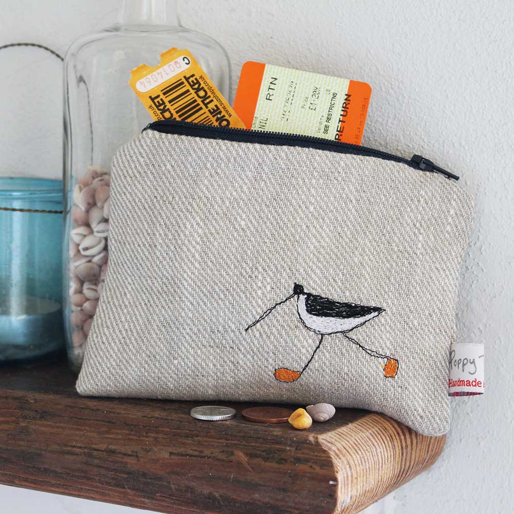 Embroidered oystercatcher purse