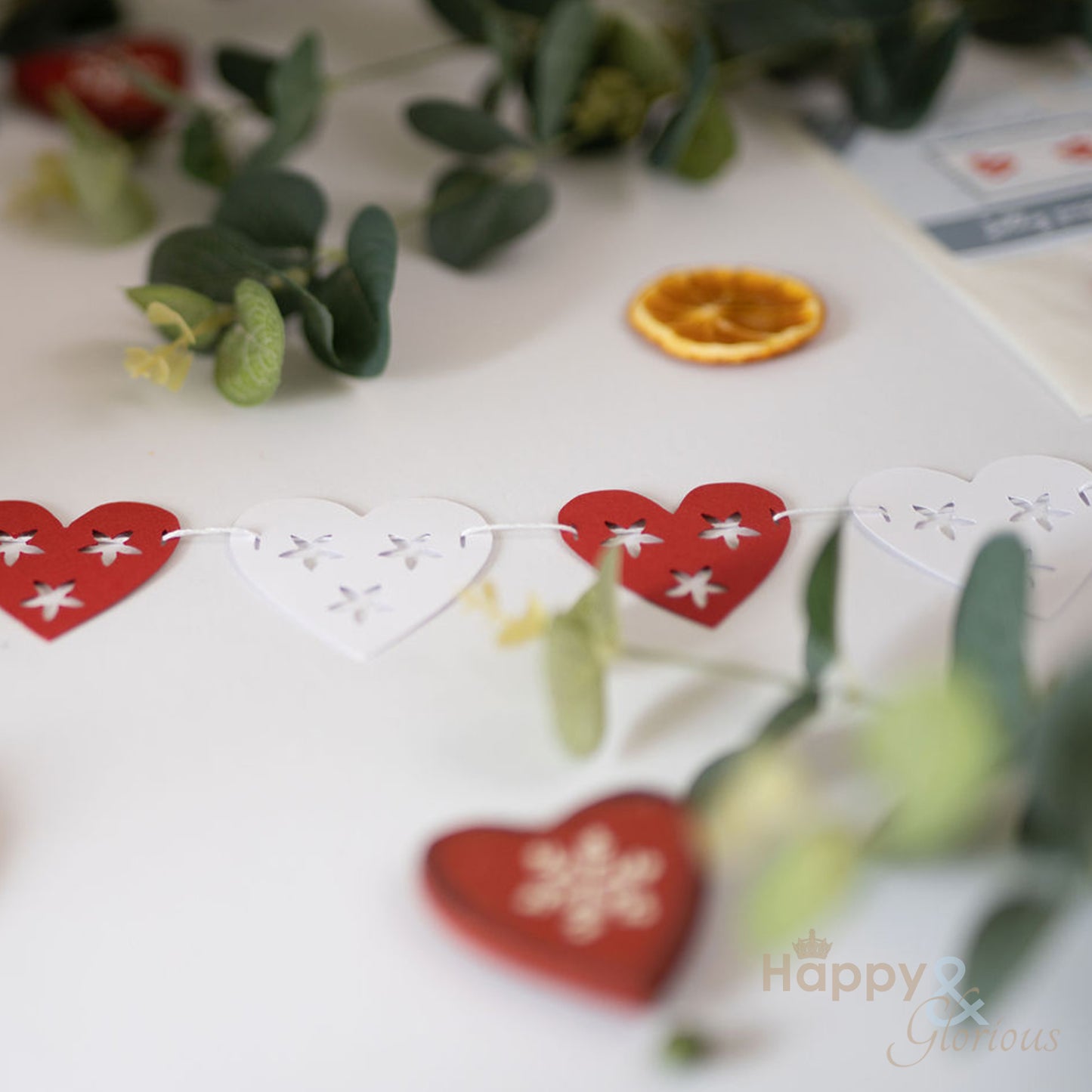 Jolly paper bunting - mini hearts