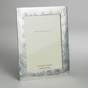 Pewter 'hearts' 7x5" frame by Lancaster & Gibbings